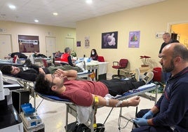 Un instante de la donación de sangre.