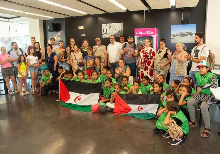 Acto de bienvenida en Casar de Cáceres.