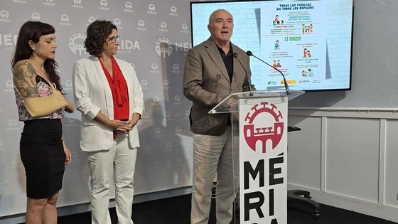 Mérida se une a la campaña 'Todas las familias en todos los espacios' que pone la mirada en la personas con discapacidad