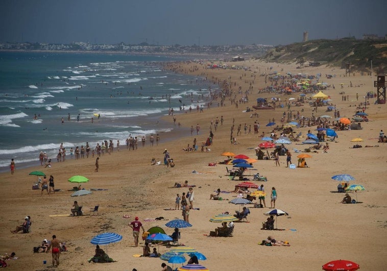 Casi 800 extremeños con discapacidad disfrutarán del chalé de Diputación de Badajoz en Chipiona