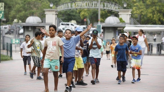 Los niños saharauis del programa 'Vacaciones en Paz' regresan a los campamentos en Tinduf