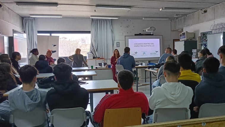 'Creando dentro del Espectro Autista 2.0' tiene como foco trabajar la autonomía