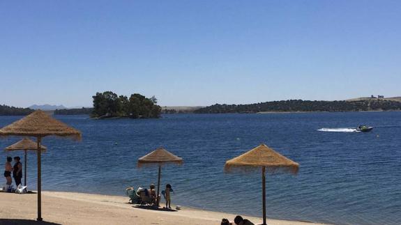 La playa de Orellana ya tiene su Plan de Accesibilidad