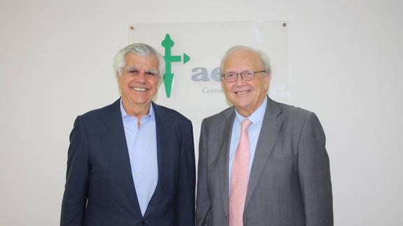 Ignacio Muñoz, presidente de la AECC, y Carlos Camps, presidente de Aseica.