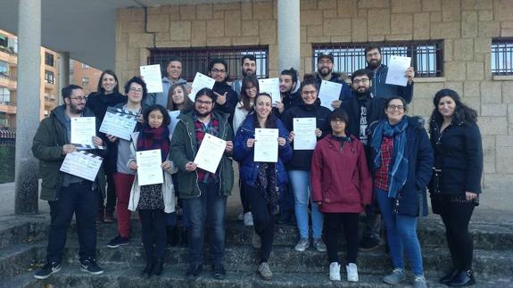 Foto de familia de los participantes en el concurso.