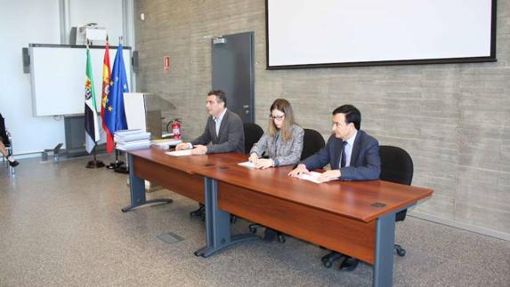 Momento de la presentación de los informes.