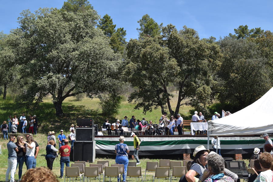 55 Aniversario de la Romería de la Virgen de Guadalupe en Barquilla de Pinares. Fina la Solana.