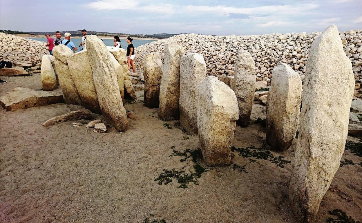 El Ministerio de Cultura no moverá el dolmen de Guadalperal