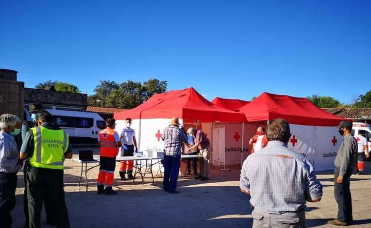 Talayuela acumula 25 casos de covid tras detectar nuevos positivos en la finca 'La Barquilla'