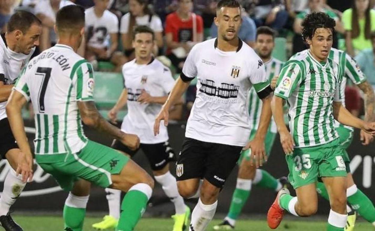 Rodrigo entra en la convocatoria para el partido frente al Atlético de Madrid