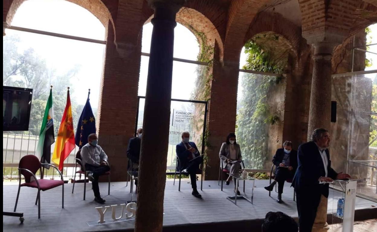 La Fundación Yuste organiza un congreso internacional para crear un espacio birregional cultural eurolatinoamericano y caribeño