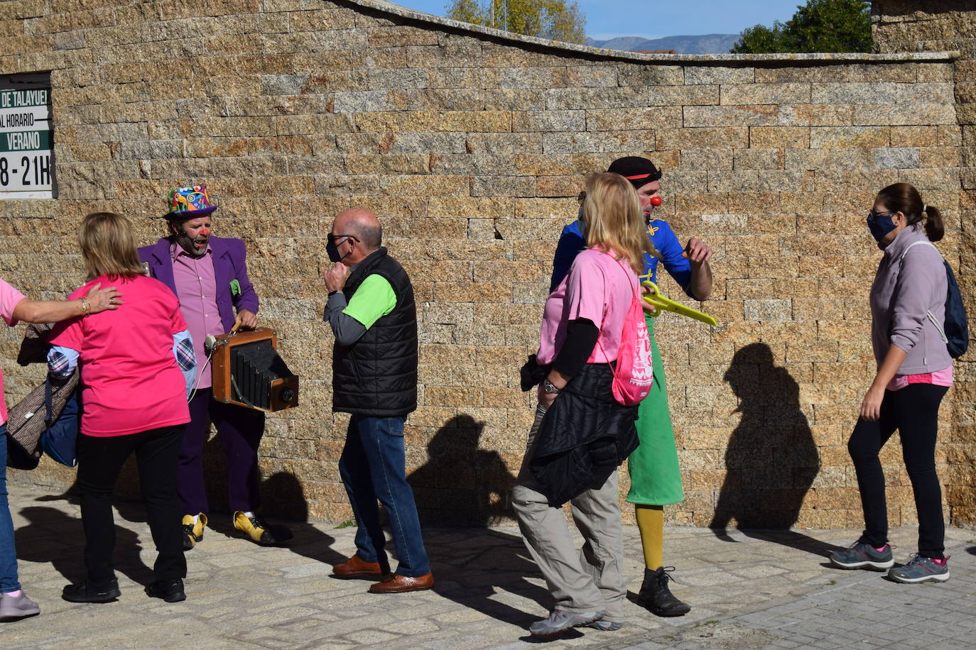 Fotos: Talayuela se vuelve a teñir de rosa