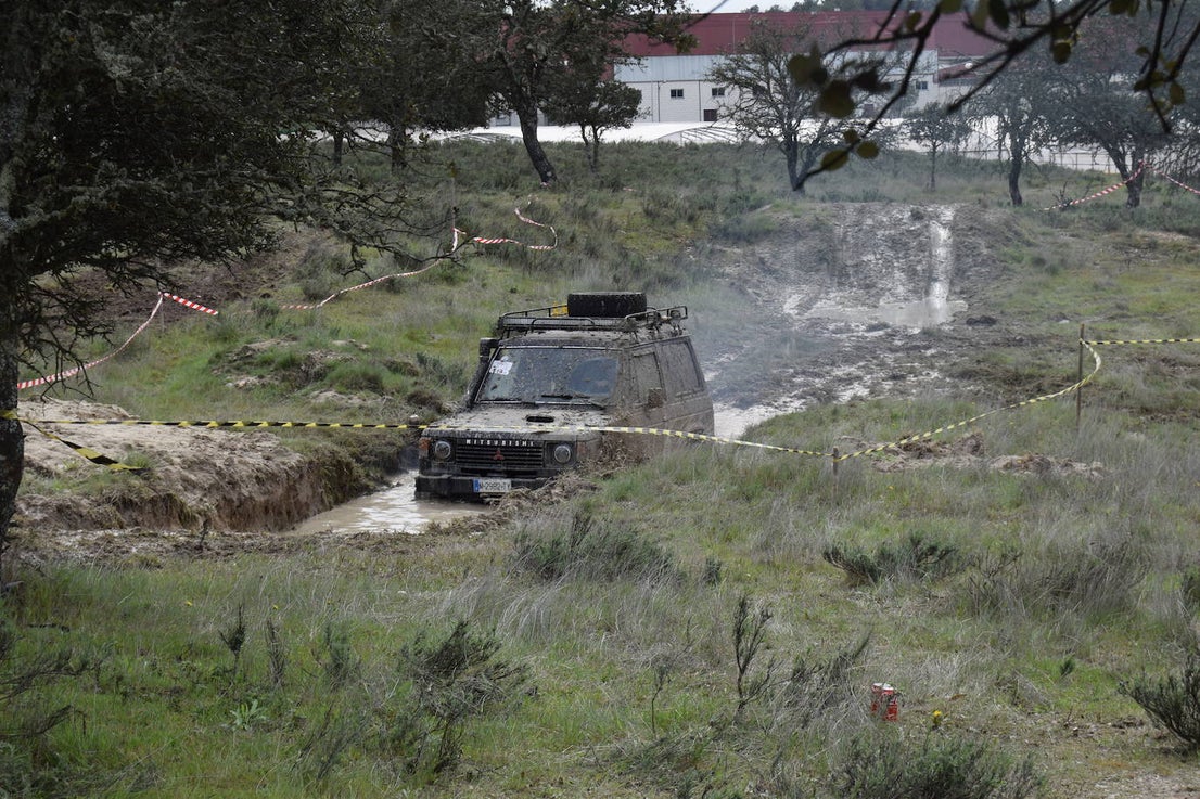 Fotos: Segunda edición de la concentración de motos, quads y 4x4 en Talayuela