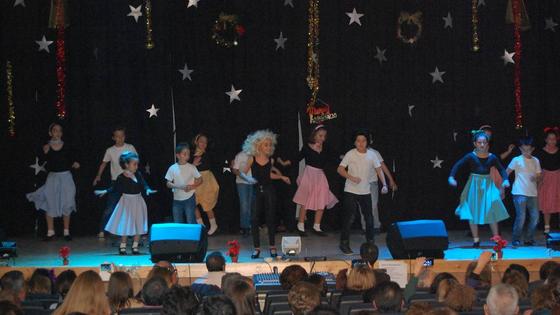 La casa de la cultura acoge una nueva edición de la Gala Solidaria de Navidad