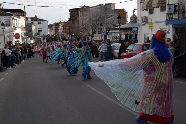 Fotos: Desfile de carrozas y comparsas Talayuela 2023