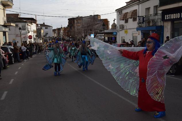 Fotos: Desfile de carrozas y comparsas Talayuela 2023