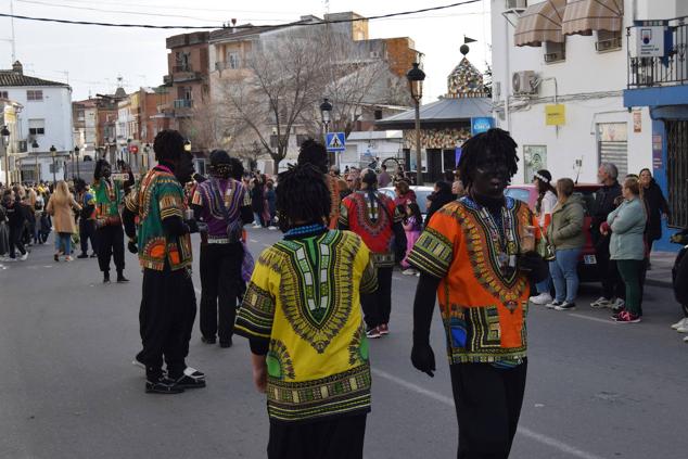 Fotos: Desfile de carrozas y comparsas Talayuela 2023