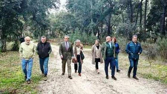 El consejero de Gestión Forestal y Mundo Rural visita Talayuela
