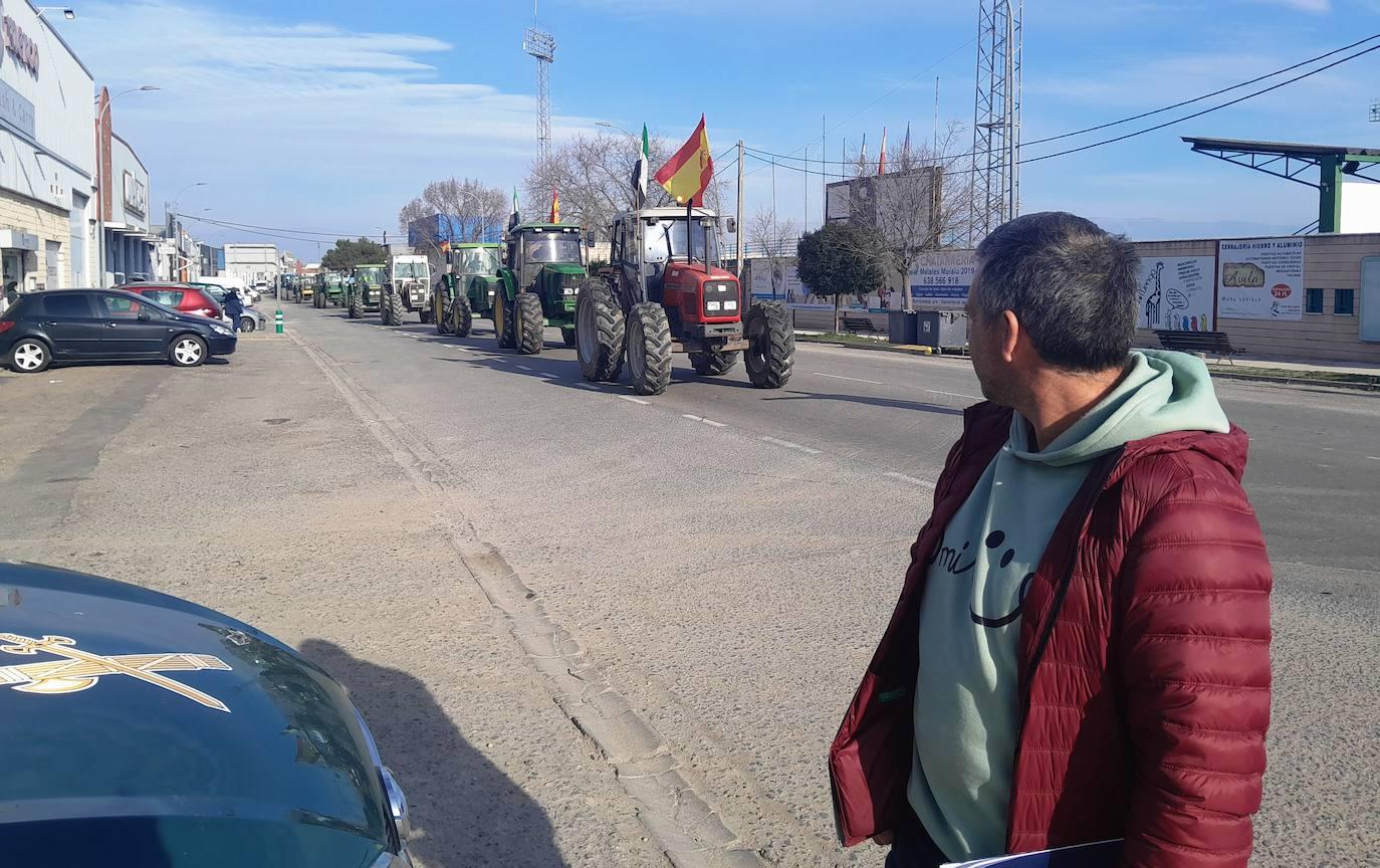 El Ayuntamiento de Talayuela apoya la defensa del campo
