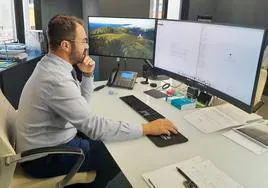 Ángel Muñoz muestra la IA en el despacho de Lawde
