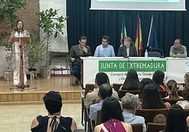 La consejera durante su intervención en el acto de graduación