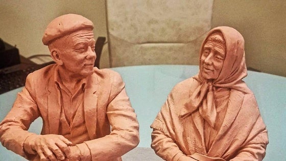 El martes se inaugurará la escultura que homenajea a los mayores