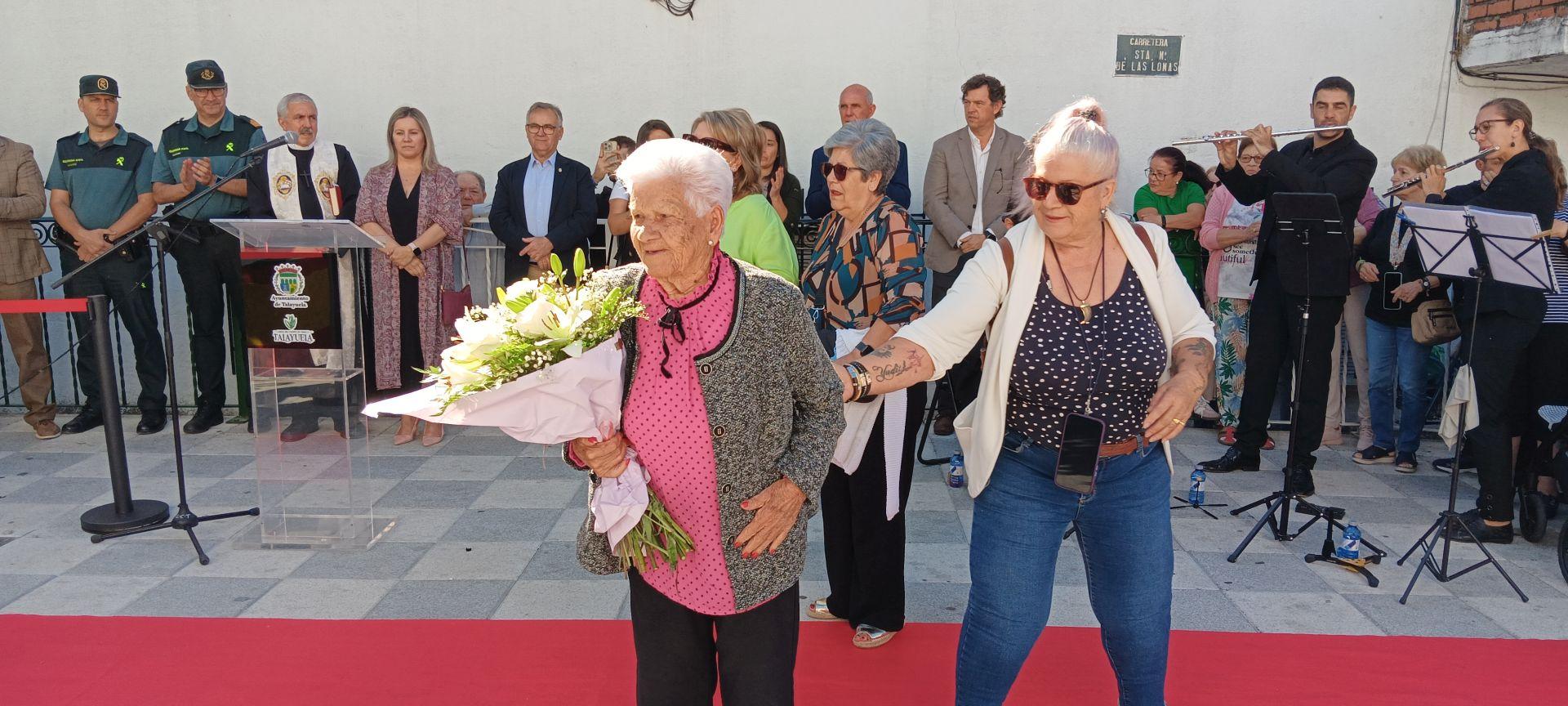 Talayuela homenajea ya a sus mayores