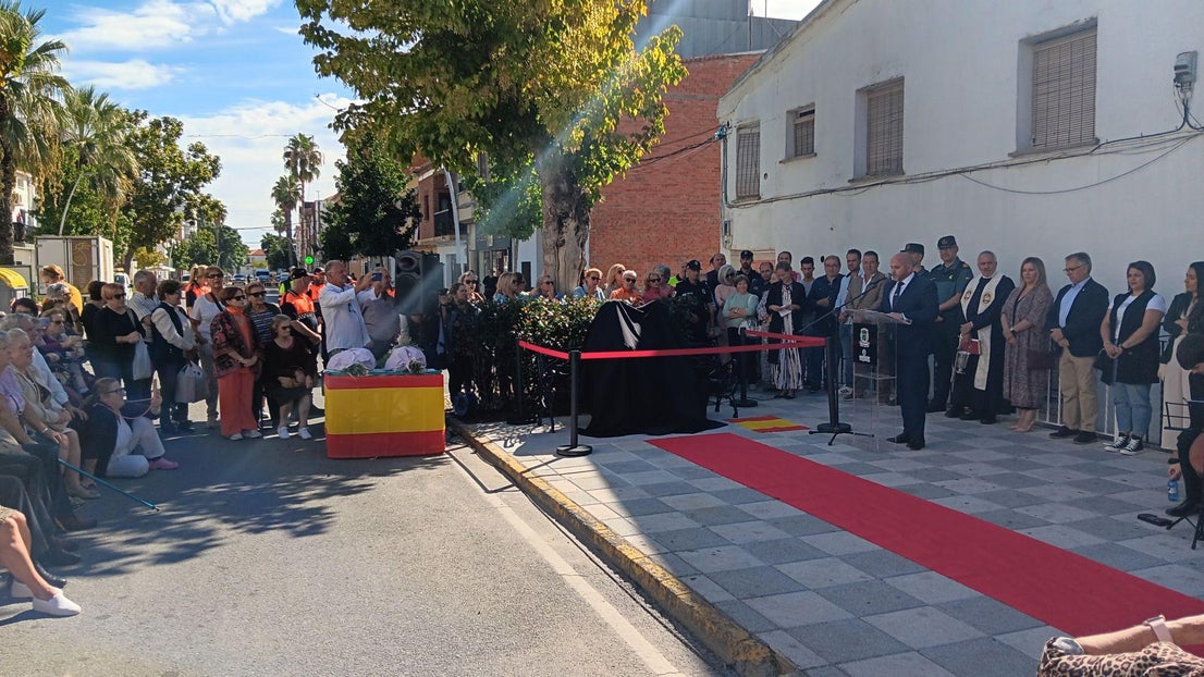 Talayuela homenajea ya a sus mayores