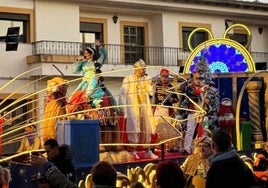 Los pajes reales a su paso por Talayuela