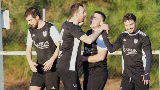 El grupo de cabeza de la liga de veteranos se reduce a tres equipos