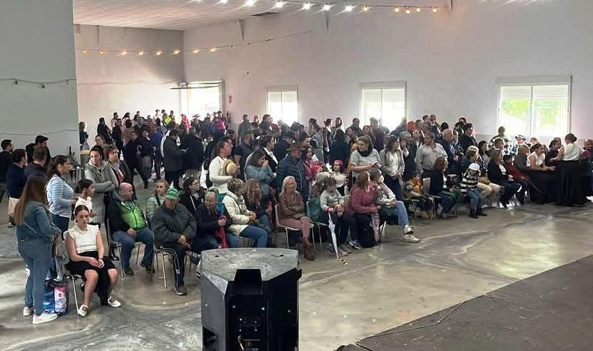 La romería de Barquilla se impone a la lluvia