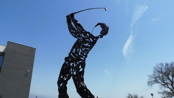 Chupi inmortaliza a Seve Ballesteros en Talayuela Golf