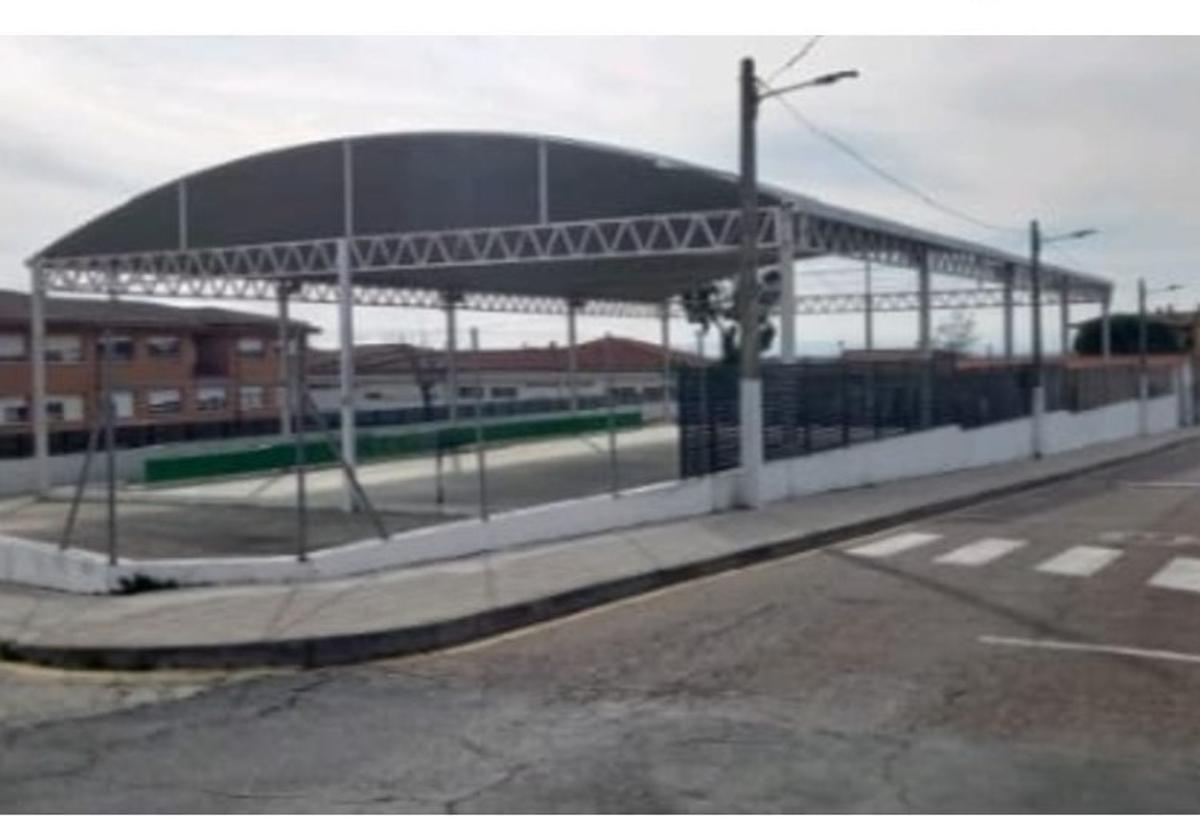 Convertir la pista del colegio Gonzalo Encabo en edificio multiusos costará 434.000 euros
