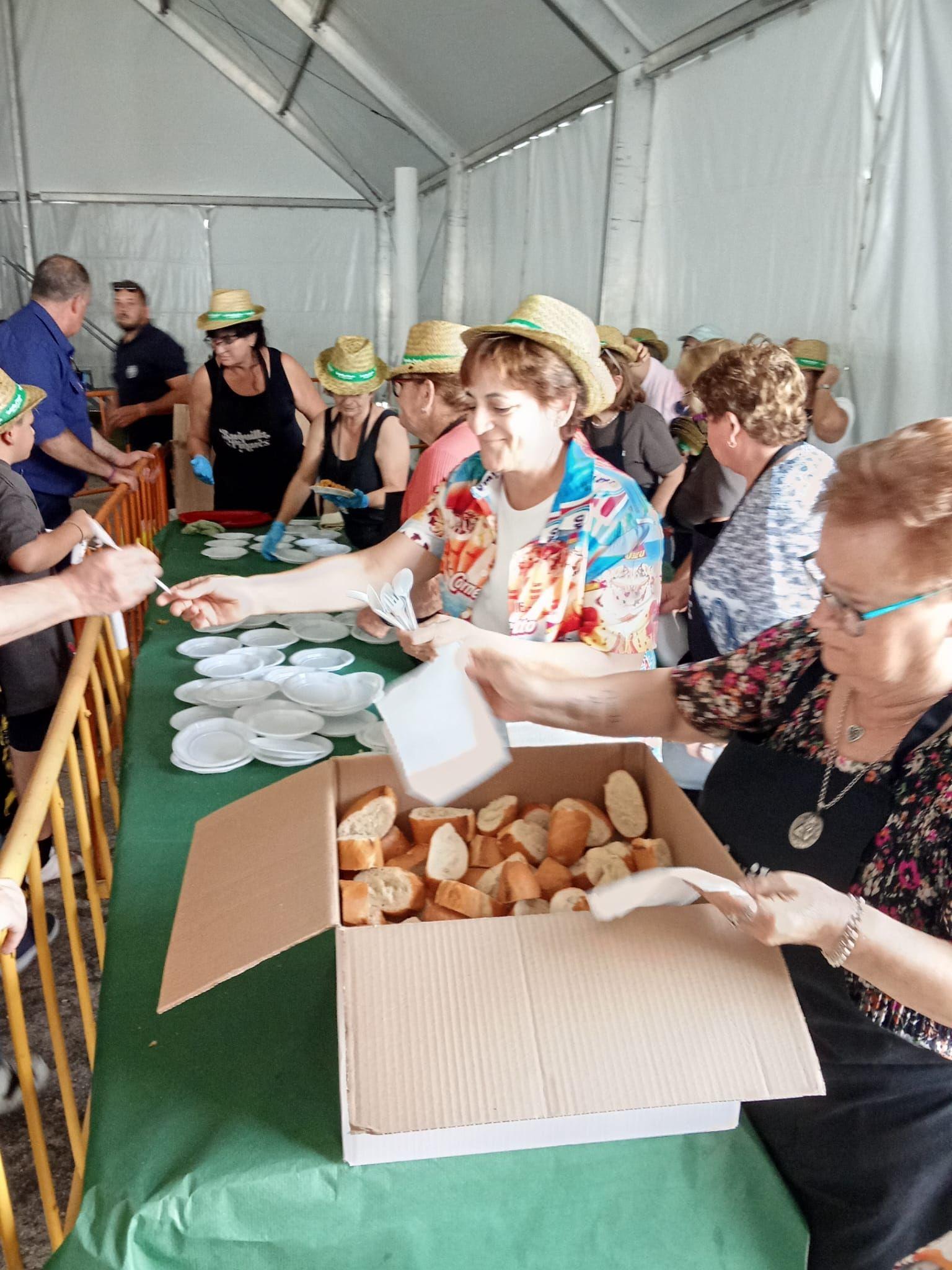 Barquilla de Pinares festeja a San Miguel