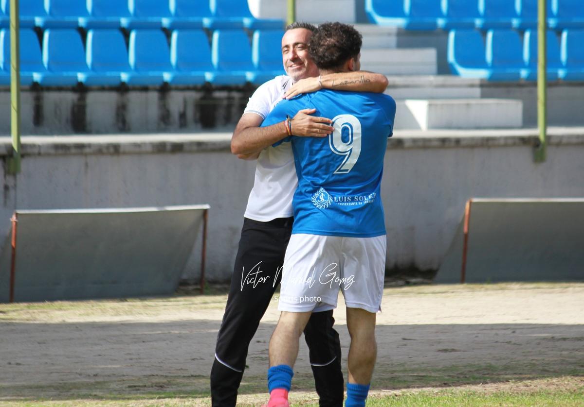 El Talayuela olvida sus penas frente al Cabezuela, 4-2
