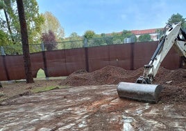 Primeros trabajos de la futura pista de petanca