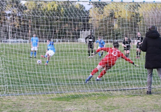 Gol de Messi para empatar a dos