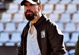 Carlos Baños: «El fútbol te recompensa muy poco a nivel de títulos, lo mejor que te da son las amistades»