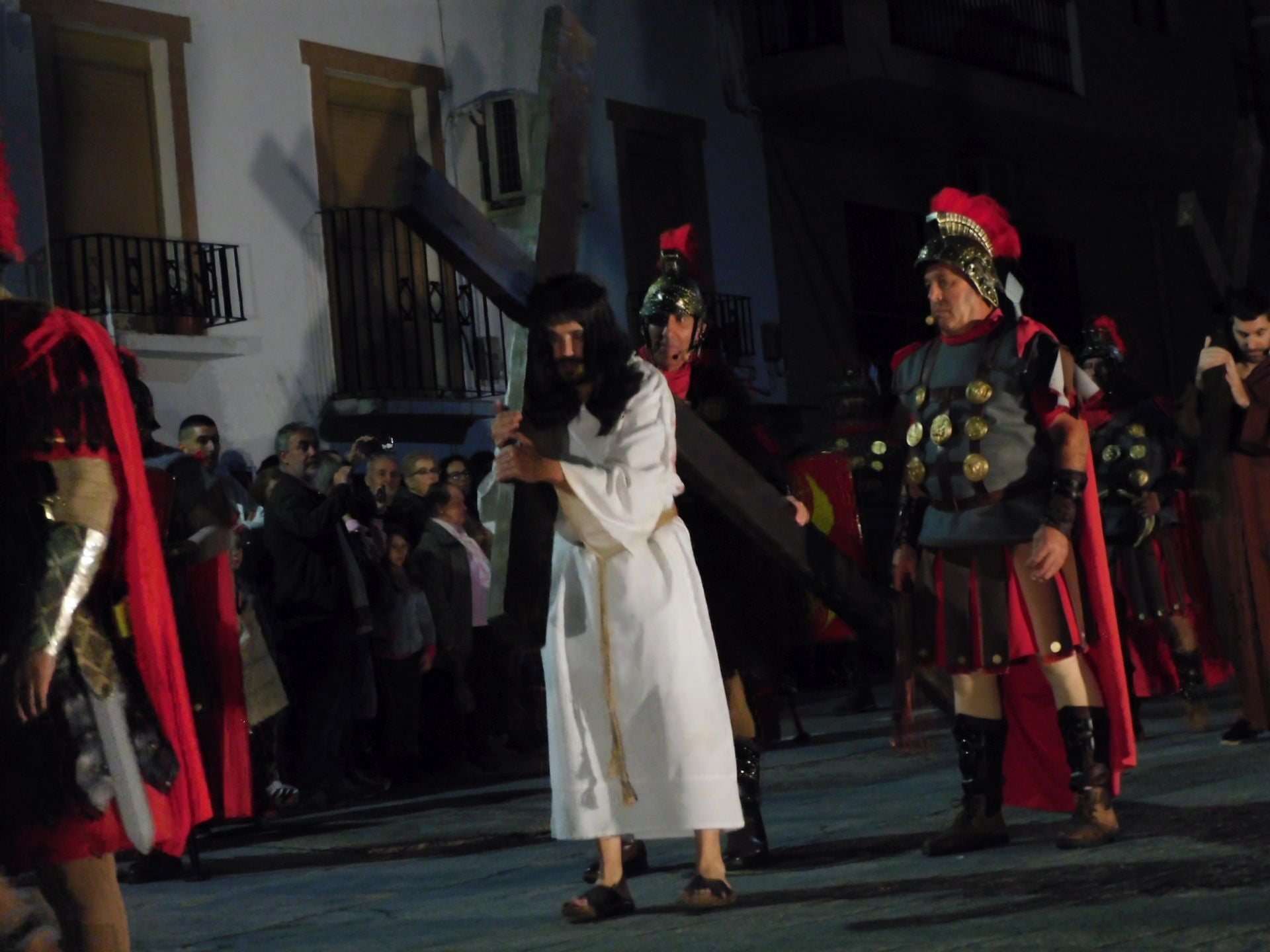 Jesús con la cruz a cuestas