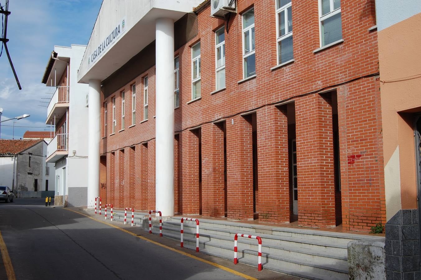 El Plan de Alfabetización Tecnológica ofrece información sobre profesiones emergentes a más de 500 estudiantes de la región