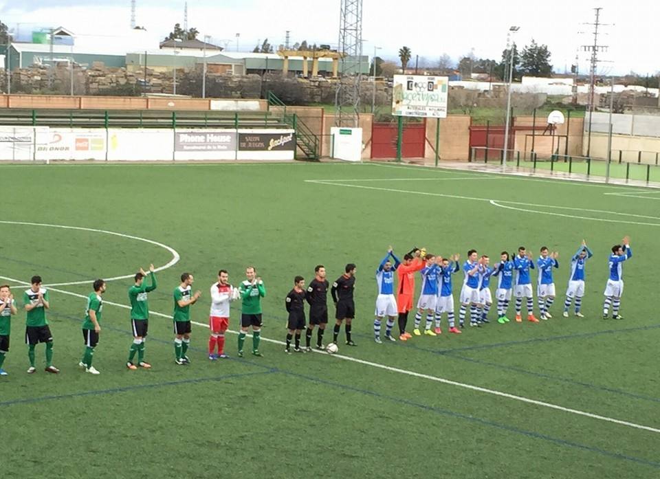 CD Navalmoral y CP Talayuela acaban en tablas el derbi comarcal