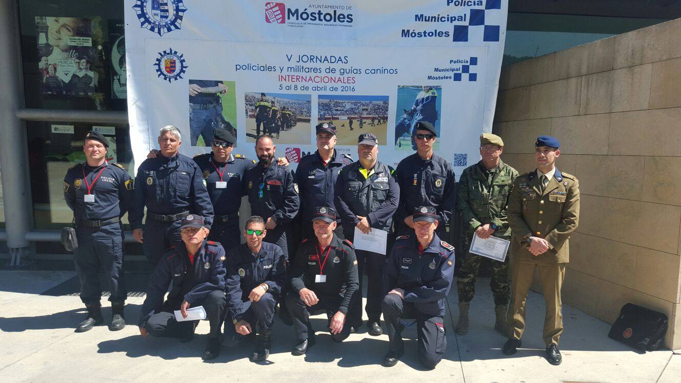 La Policía Local de Talayuela participa en las V Jornadas sobre Guías Caninos