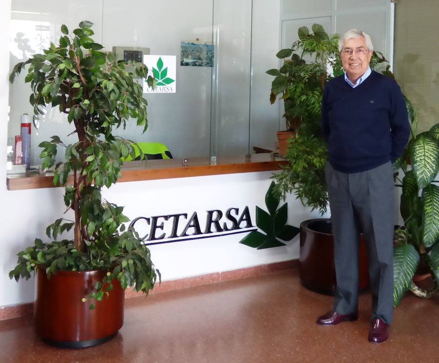 Gómez Darmendrail en la fábrica de Cetarsa en Navalmoral 