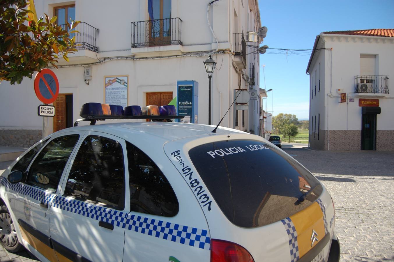 El Ayuntamiento de Talayuela oferta 3 plazas de policía local