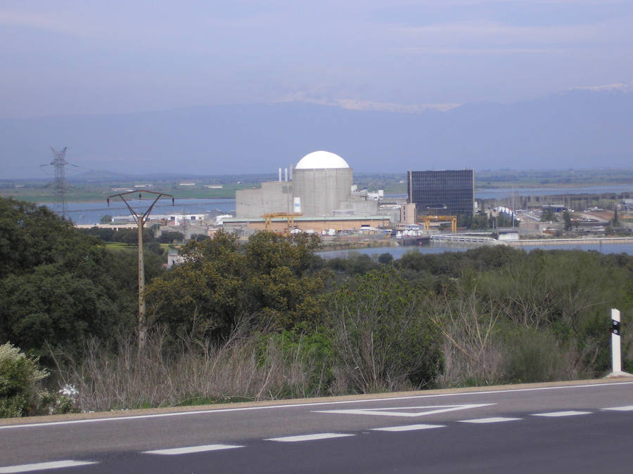 El Movimiento Ibérico Antinuclear reitera su oposición a alargar la vida de Almaraz y al ATI pensado para tal fin