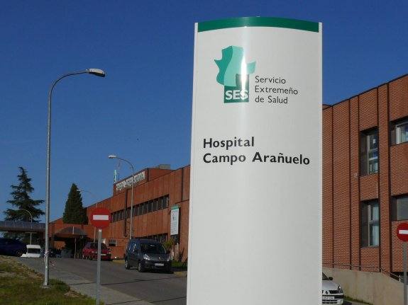 Entrada del hospital Campo Arañuelo 