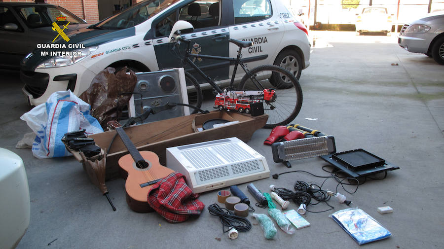 La Guardia Civil identifica a tres menores como presuntos autores de un robo con fuerza en las cosas