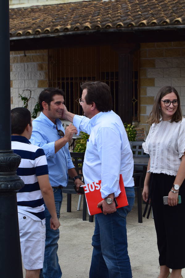 Guillermo Fernández Vara ganó las elecciones primarias del PSOE regional en Talayuela