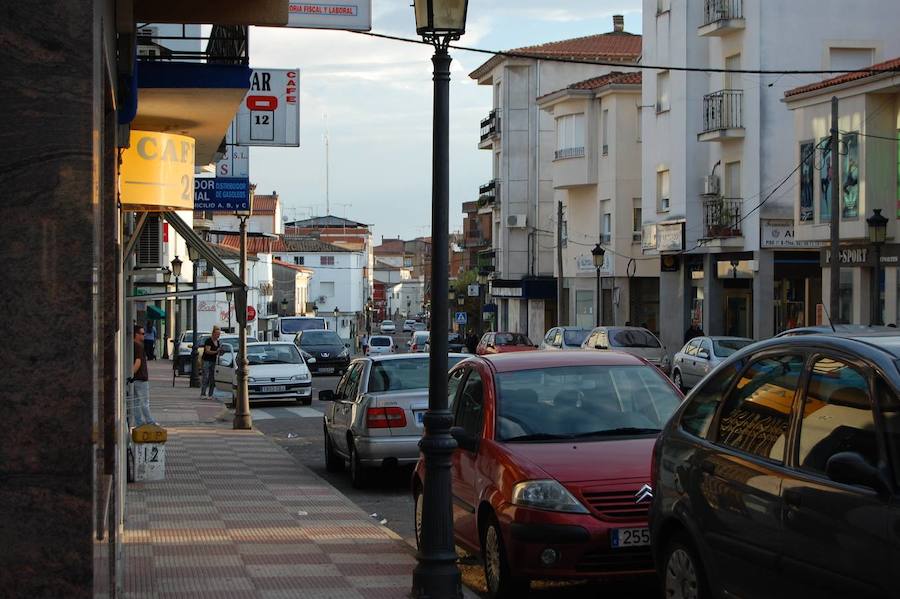 Detenidos por la Guardia Civil madre e hijo con billetes falsos