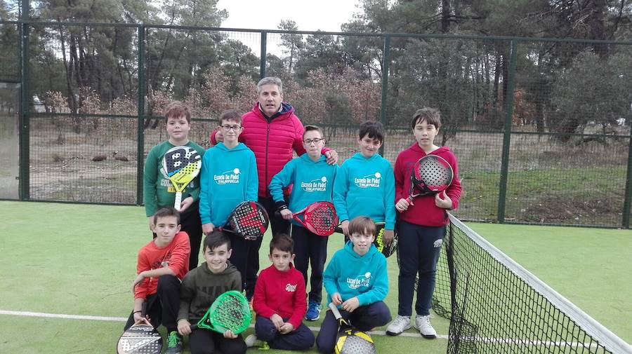 El Club de Pádel de Talayuela organiza un torneo para despedir el año